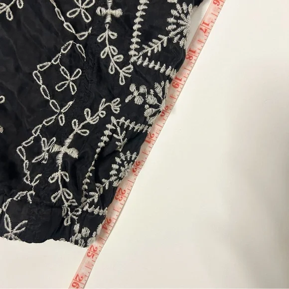 Johnny Was Peaches All Over Embroidered Pants Joggers Pete & Greta (size M) - Picture 10 of 13